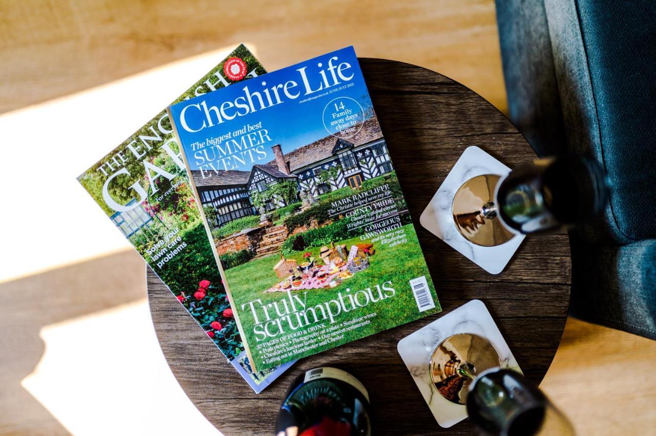 Stylish Chester City Centre Apartment By 53 Degrees Property, Ideal For Couples & Business Professionals - Sleeps 4 Экстерьер фото